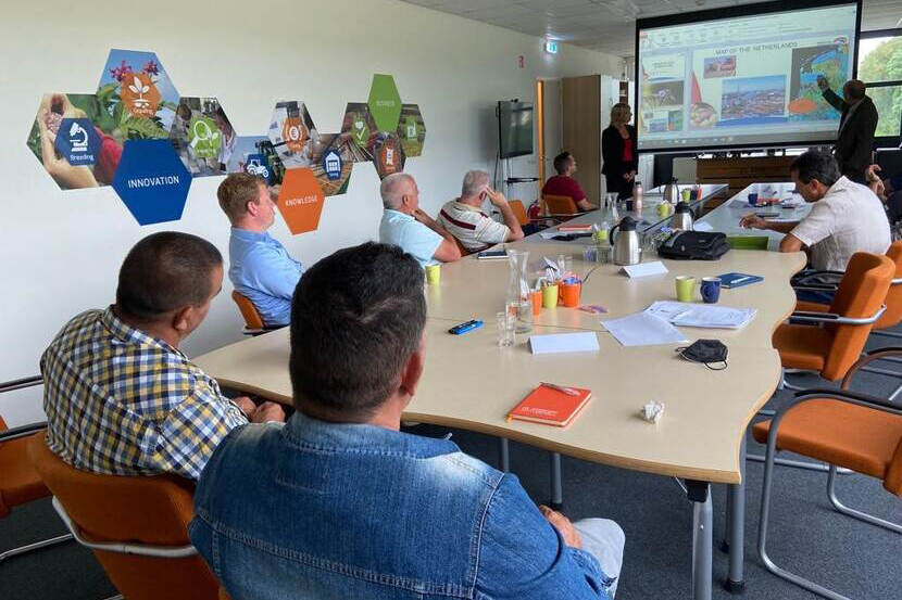 Cuban potato growers and other representatives of the Cuban potato sector were recently trained at the Potato Business School of the Agro-Food Cluster in Emmeloord.
